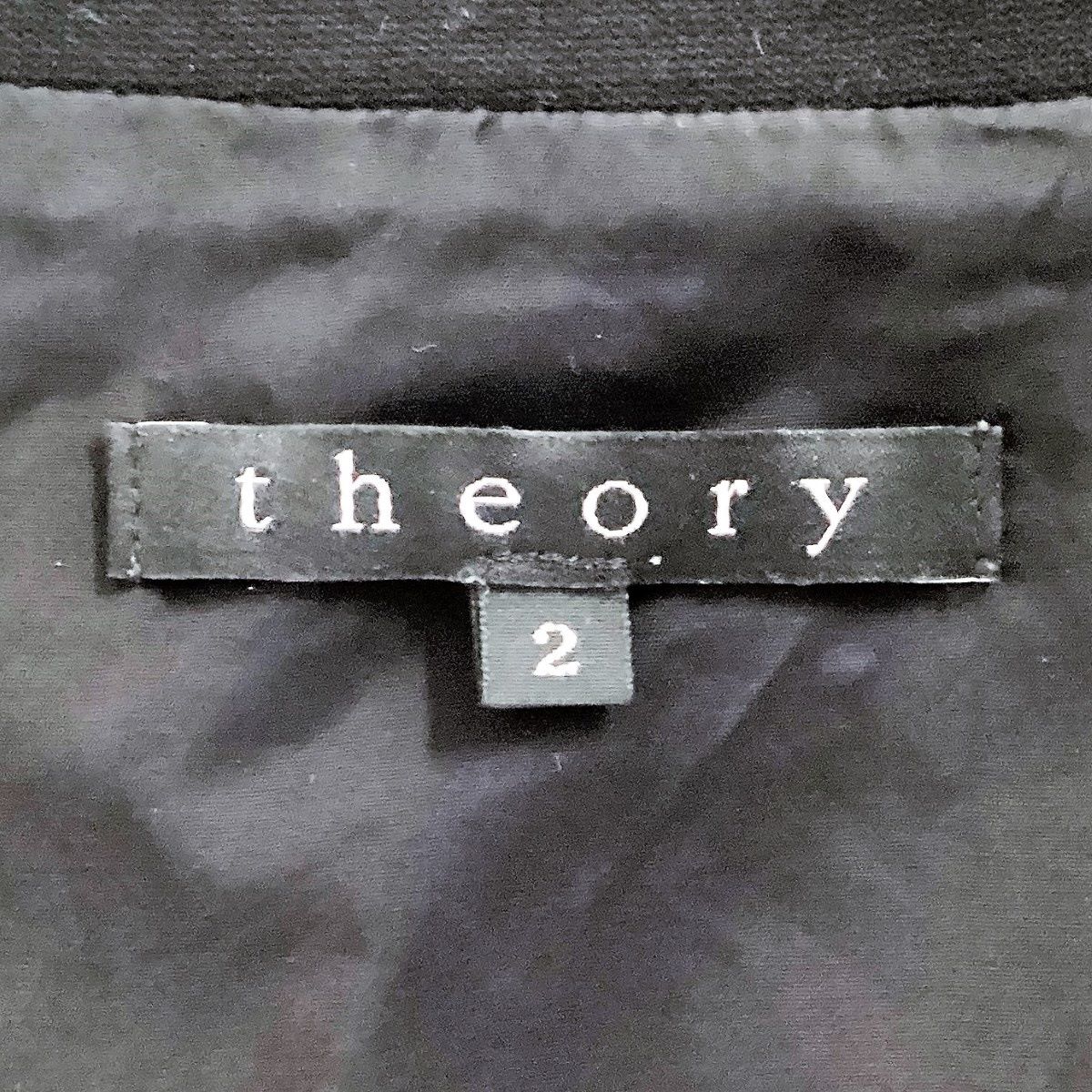 美品 theory セオリー ベスト ジレ ノースリーブ ブラック 黒 レーヨン サイズ2 レ...