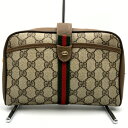 【ブランド】グッチ(GUCCI) 【型番・シリアル】89 02 055 【素材】GGスプリームキャンバス 【重量】185g【カラー】ブラウン 【サイズ】W23cm×H17cm×D3cm ※平置き、外寸最大部分を計測。多少の誤差はお許しください。 【仕様】 開閉式：ファスナー 外側：オープンポケットx1 【商品管理番号】ITJCMH7PFZNK 【ランク表示・説明】BCランク 表面：スレ、穴 コーナー：スレ 内側：スレ、剥がれ、毛羽立ち 状態コメント：両サイドにショルダーが縫い付けられていた跡があります。 角スレ、開口部スレあり、内部にスレ・毛羽立ち・剥がれがあります。 使用感は強いですが、まだまだご使用いただけます。 ≪当店の写真≫ 写真は光源、カメラ・パソコン環境により色合いに若干の差異があることをご理解ください。 ≪備考≫※ご希望の商品をお届け出来るよう、厳重な在庫管理をしておりますが、店舗での販売も行っているため、タイミングによってはご注文いただいた商品が店頭にて売り切れている可能性がございます。 ※店頭での展示中に若干の傷や汚れが付いてしまっている可能性がございます。ご了承ください。ブランドグッチ(GUCCI) 型番・シリアル89 02 055 ライン 素材 GGスプリームキャンバス 重量185g カラーブラウン サイズ W23cm×H17cm×D3cm※平置き、外寸最大部分を計測。多少の誤差はお許しください。 仕様 開閉式：ファスナー 外側：オープンポケット x 1 付属品 商品管理番号ITJCMH7PFZNK 当店の写真写真は光源、カメラ・パソコン環境により色合いに若干の差異があることをご理解ください 備考※ご希望の商品をお届け出来るよう、厳重な在庫管理をしておりますが、店舗での販売も行っているため、タイミングによってはご注文いただいた商品が店頭にて売り切れている可能性がございます。 ※店頭での展示中に若干の傷や汚れが付いてしまっている可能性がございます。ご了承ください ランク表示説明 BC 表面：スレ、穴 コーナー：スレ 内側：スレ、剥がれ、毛羽立ち 状態コメント：両サイドにショルダーが縫い付けられていた跡があります。 角スレ、開口部スレあり、内部にスレ・毛羽立ち・剥がれがあります。 使用感は強いですが、まだまだご使用いただけます。 ランク表示の見方 【N】　新品同様の未使用品 【NS】　保管中の軽い擦れなどのある新古品 【S】　数回使用した程度の超美品 【SA】　僅かに使用感があるがとてもきれいな状態のお品 【A】　少しの使用感があり、目立たない汚れや擦れはあるがきれいな状態のお品 【AB】　比較的きれいだが部分的に使用感のある状態のお品(B寄りのA) 【BA】　使用感がやや目立つが比較的きれいな状態のお品(A寄りのB) 【B】　使用感があり傷や汚れがやや目立つが、まだまだ使用できる状態のお品 【BC】　かなり使用感が目立つが使用に大きく差し支えるダメージの無い状態のお品 【C】　汚れや変色がひどく状態が良くないが、故障や破れは無い状態のお品 【CW】　全体的に状態がよくなく、ダメージが目立つが使用はできる状態のお品 【W】　全体的に状態が悪く、動作不良や破れなどがある状態のジャンク品 ※当店独自の基準となります。目安としてご覧ください。