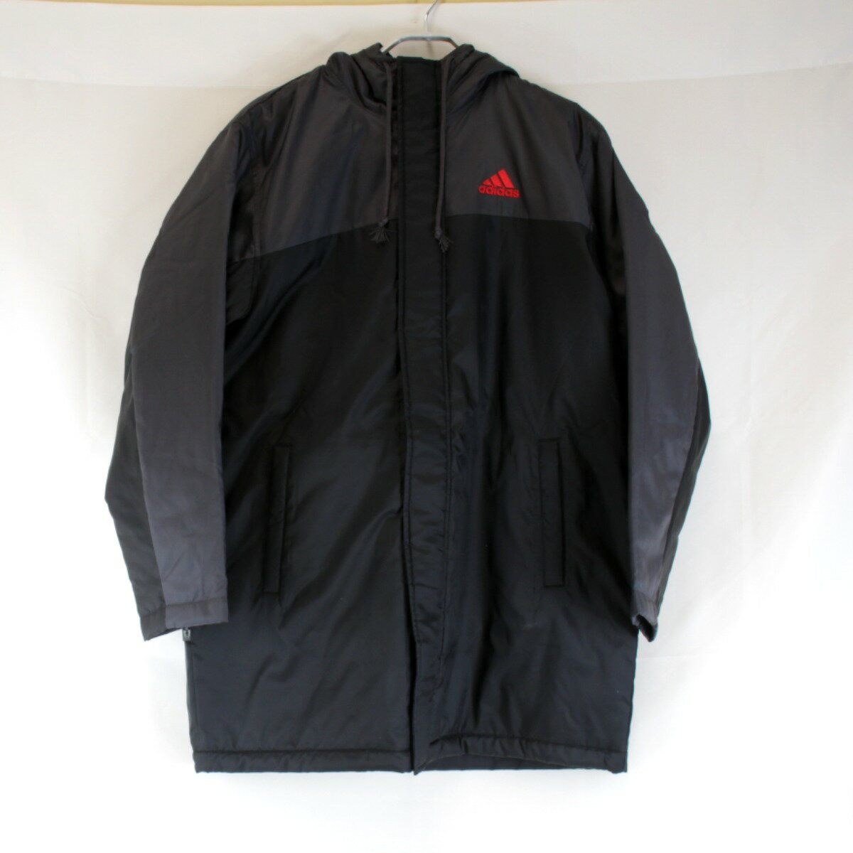 美品『USED』 adidas アディダス ジュニアサイズ 150cm ナイロンジャケット ナイロン ブラック キッズ..