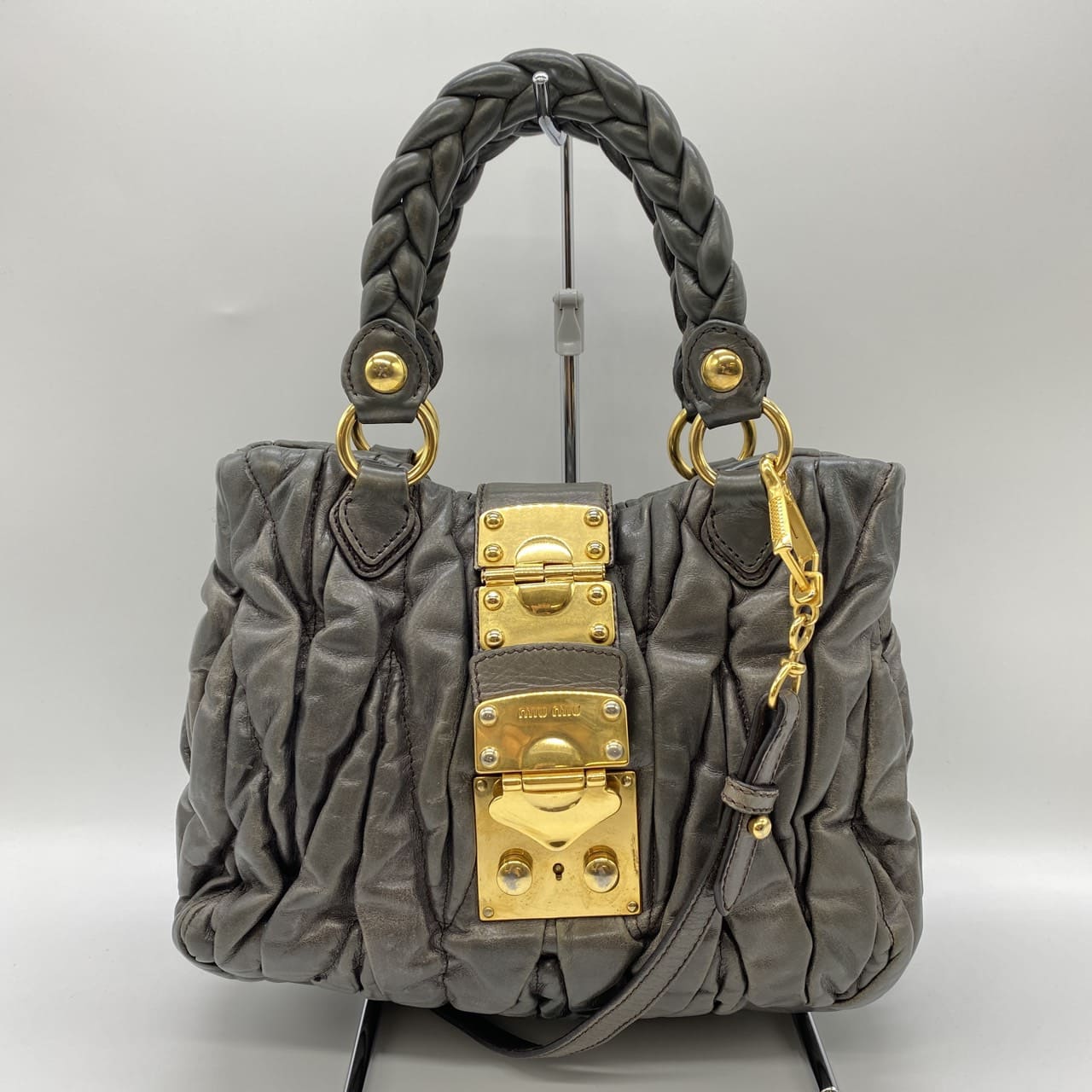 MIUMIU ミュウミュウ ショルダーバッグ ハンドバッグ 2way レザー ギャザー グレー ヴィンテージ レディース メンズ ファッション USED【中古】【ELGZN】