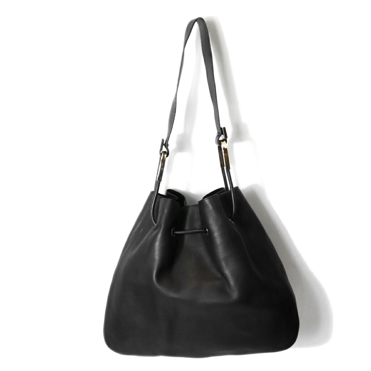 gucci///////////////\' - GUCCI グッチ 001 3746 ショルダーバッグ 巾着型 レザー ブラック レディース【中古】