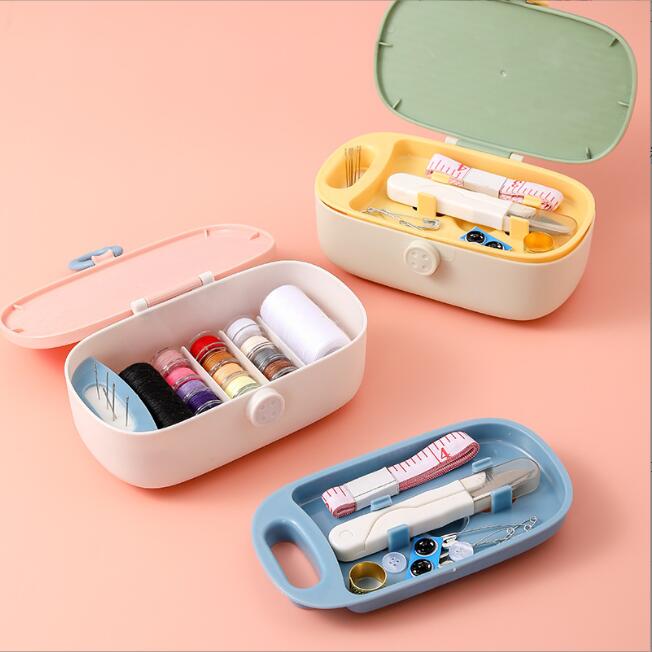 裁縫セット ソーイングセット 裁縫道具セット 縫い糸20色+9点 手芸/裁縫 家庭用 26点ソーイングセット さいほうセット 指ぬき 手縫い針 糸切りばさみ おしゃれ/かわいい 小学生/大人/プロ裁縫道具 ミニ/携帯式 学校/家庭用 旅行 収納ケース付