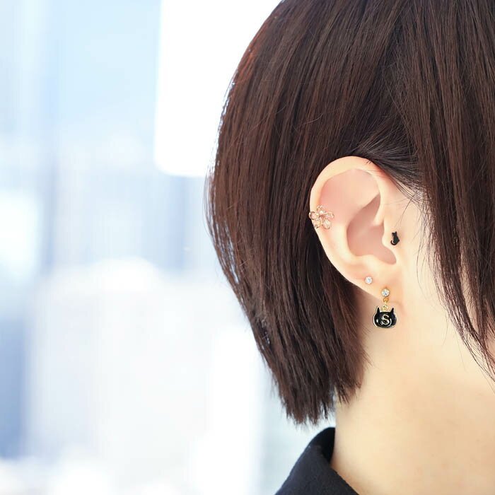【全品送料無料】 軟骨 ピアス ボディピアス 14G 16G 猫 ネコ ねこ イニシャル ア...