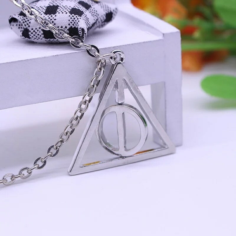 【送料無料】男女用　ネックレス　メンズ　　レディース　ユニセックス　シンプル　魔法使い プレゼント ギフト オシャレ