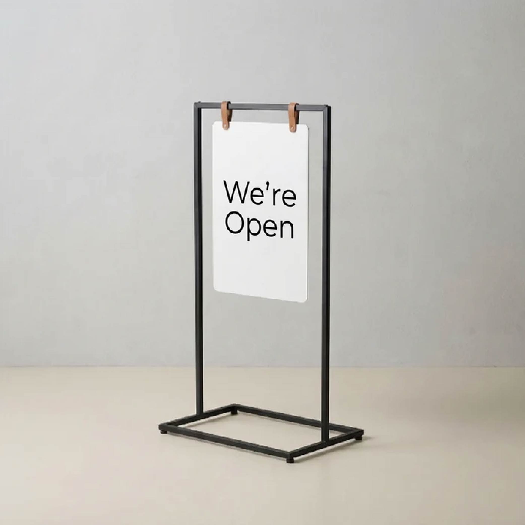 ＼クーポン配布中♪／日本製 データ入稿無料 看板 屋外用 立て看板 おしゃれ スタンド看板 店舗サイン 店舗名 表札 看板 鉄製 デザイン ディスプレイ バナースタンド おしゃれ スタンドサイン サロン ヘア ネイル tss-110