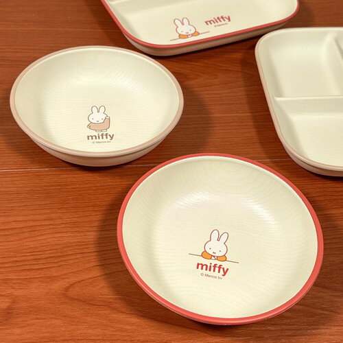 乐天商城 - MIFFY/ミッフィー ラウンドプレートS DBM-3240-1 /レッド ブラウン 木目調