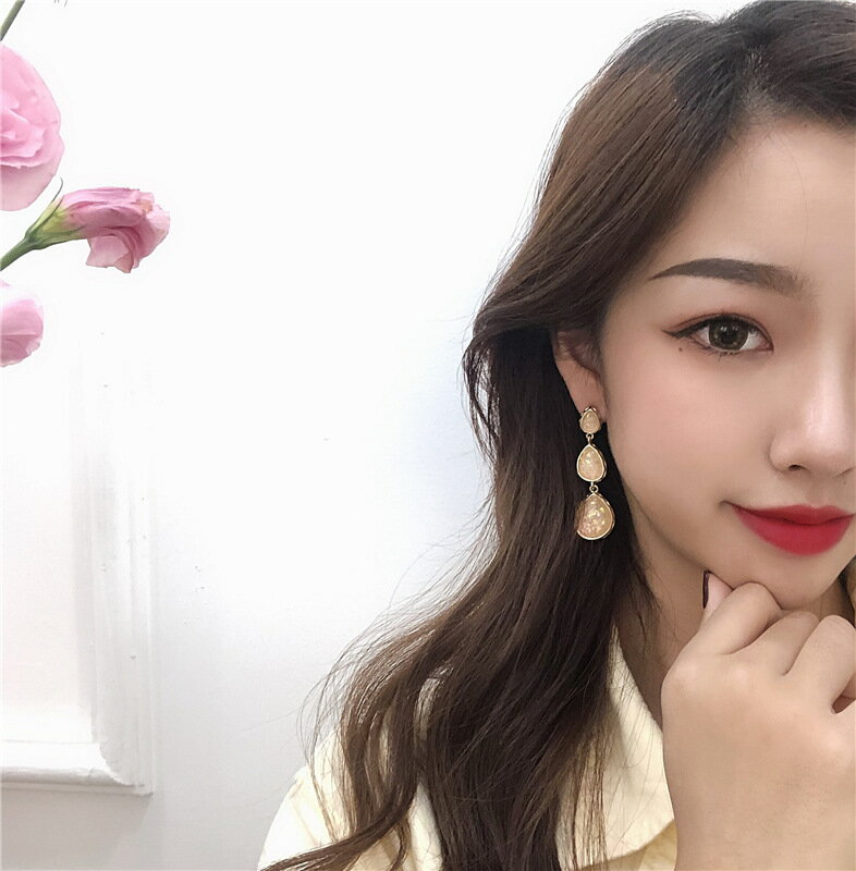 ピアス 大ぶり インパクト ロング 3連 ゴールド 925針 ストーンイヤリング クリア レジン かぶれにくい