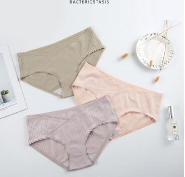 マタニティショーツ ショーツ 産前 産後 通気性 コットン ローライズパンツ 綿 インナー 下着 綿 妊婦 無地 シンプル 着用楽々 妊娠初期から産後まで使える 3枚セット 2