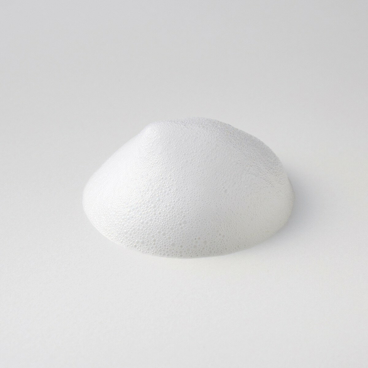 ジョンソン&ジョンソン ジョンソンベビー全身シャンプー 泡タイプ 本体 400ML(代引不可)