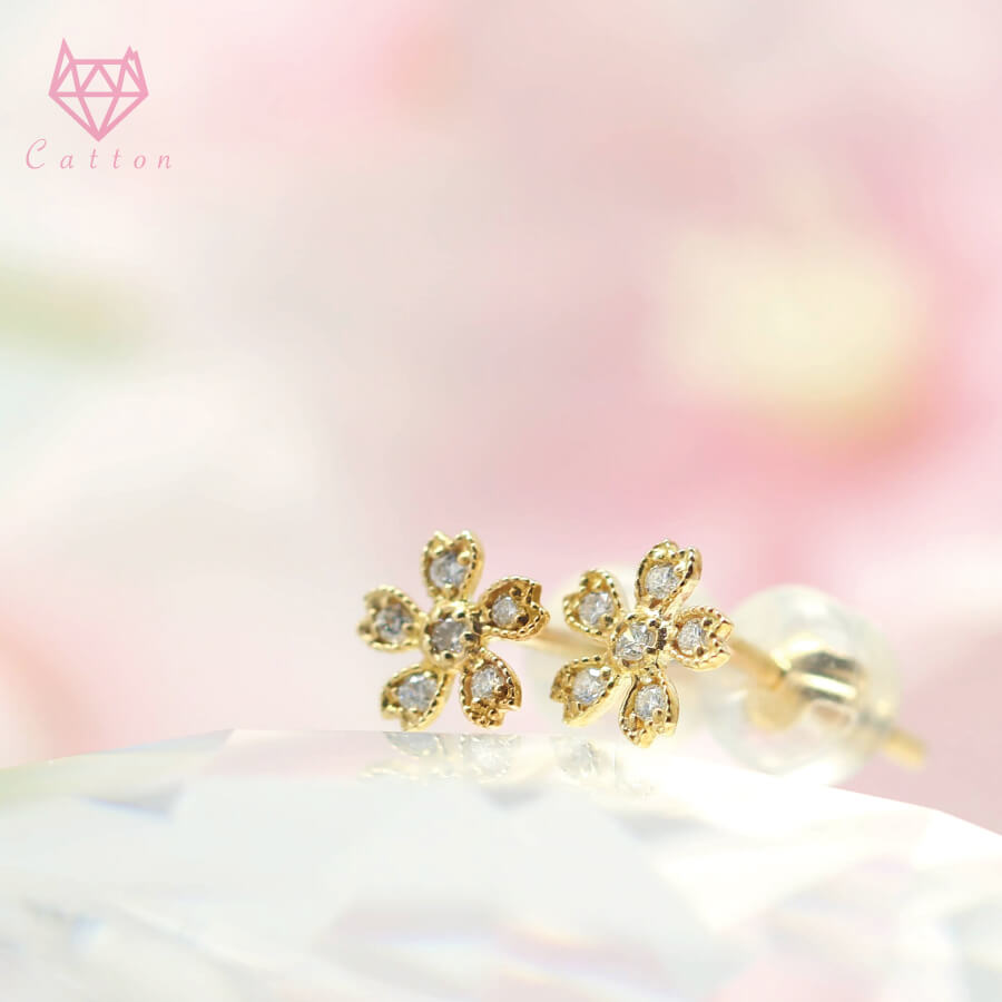 ダイヤモンド ピアス さくら 桜 猫 K18 18金 ゴールド K10 10金