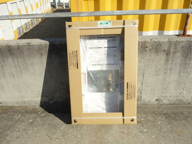 【新古品】K▼未使用 リクシル ミラーキャビネット 1面鏡 MFTX-601YF ■大型商品・送料別途必要■ (03270-2) [2]