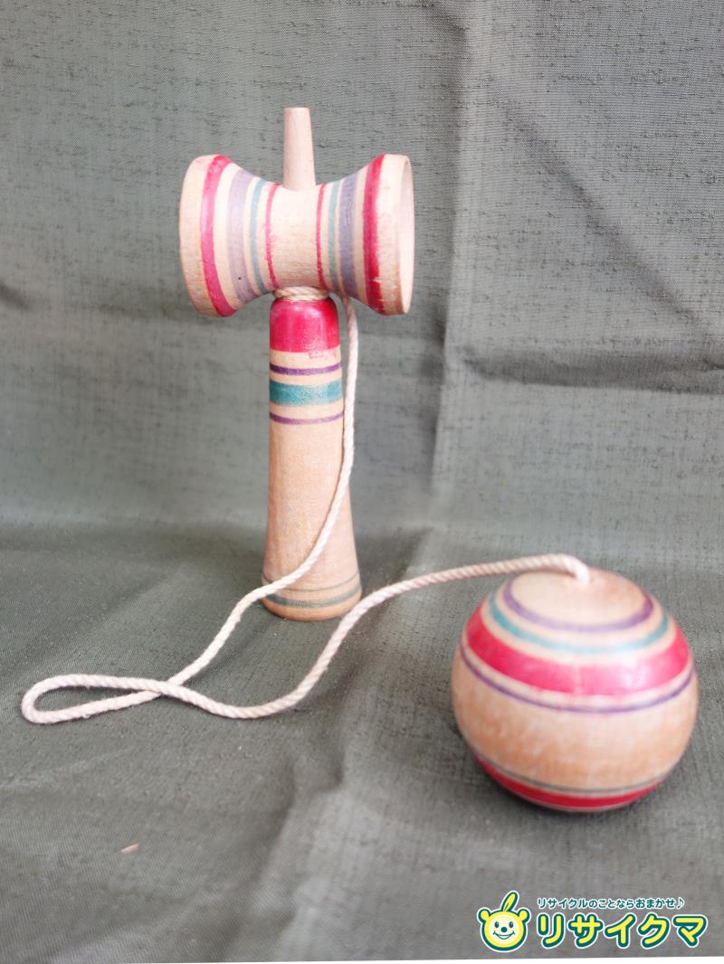 【中古】M▽けん玉 木のおもちゃ 木製 玩具 古いおもちゃ (37519)