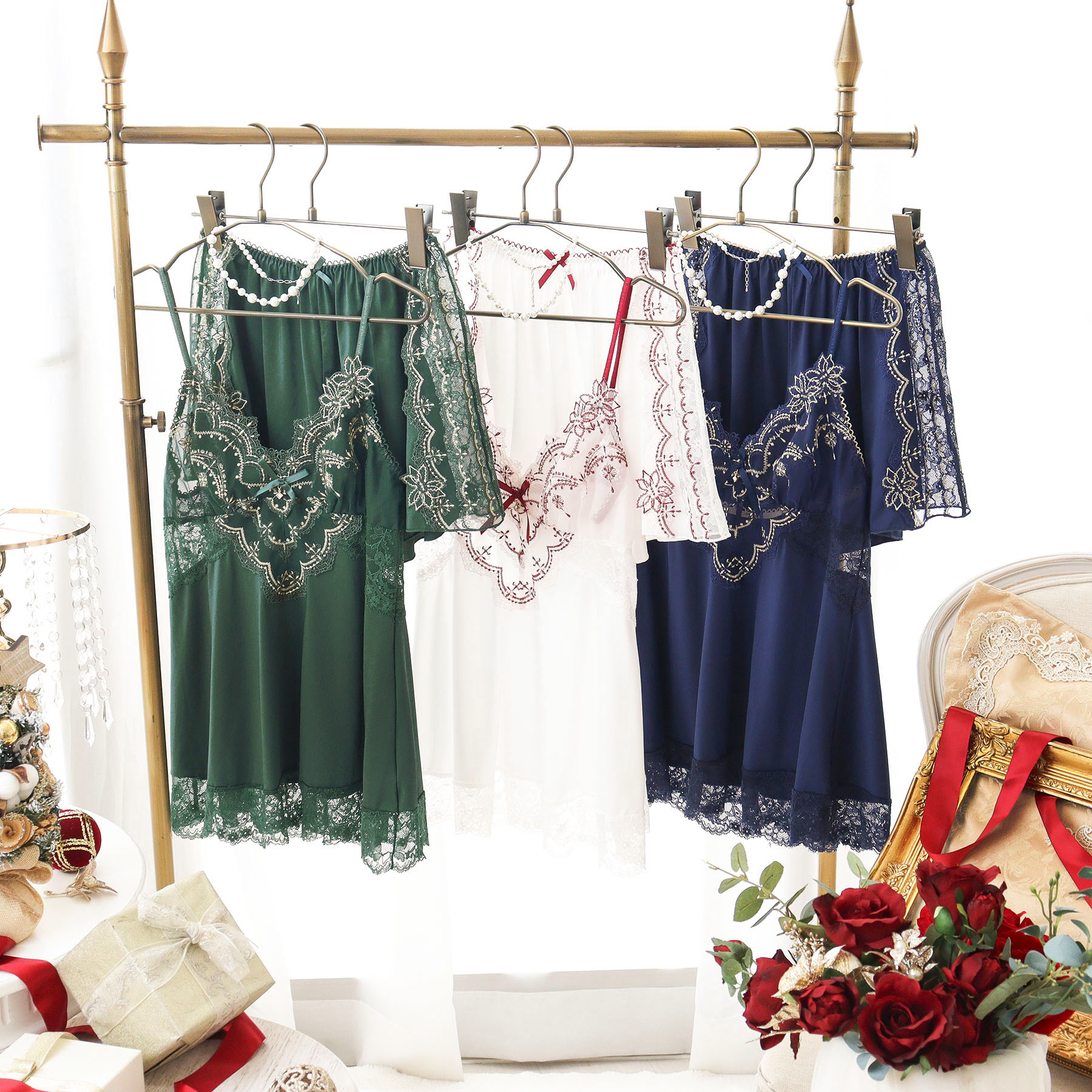 【11/18 入荷】リサマリ レーヌ キャミタップセット ジーナ Risa Magli Risamagli ランジェリー かわいい 可愛い レース インナー 2602 2026777【返品不可】