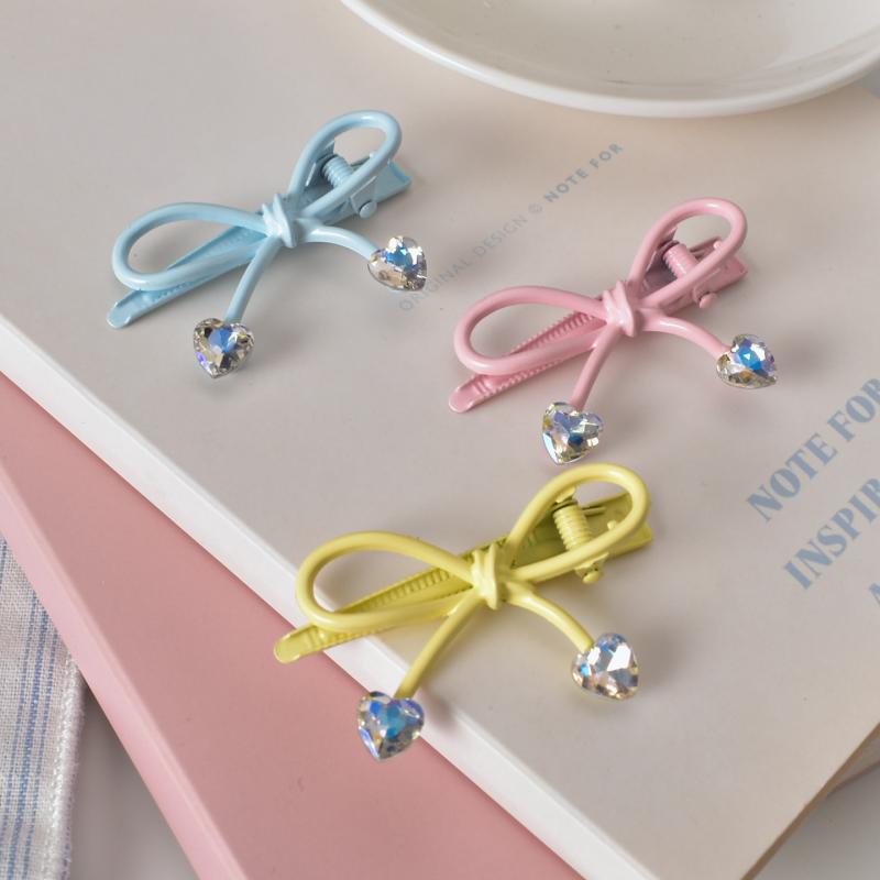 Other - レディース ヘアクリップ フランス風 レトロ リボン ハート ラインストーン ダックビル型 サイド 前髪用 かわいい 少女スタイル 日常使い キラキラ 装飾 ヘアアクセサリー
