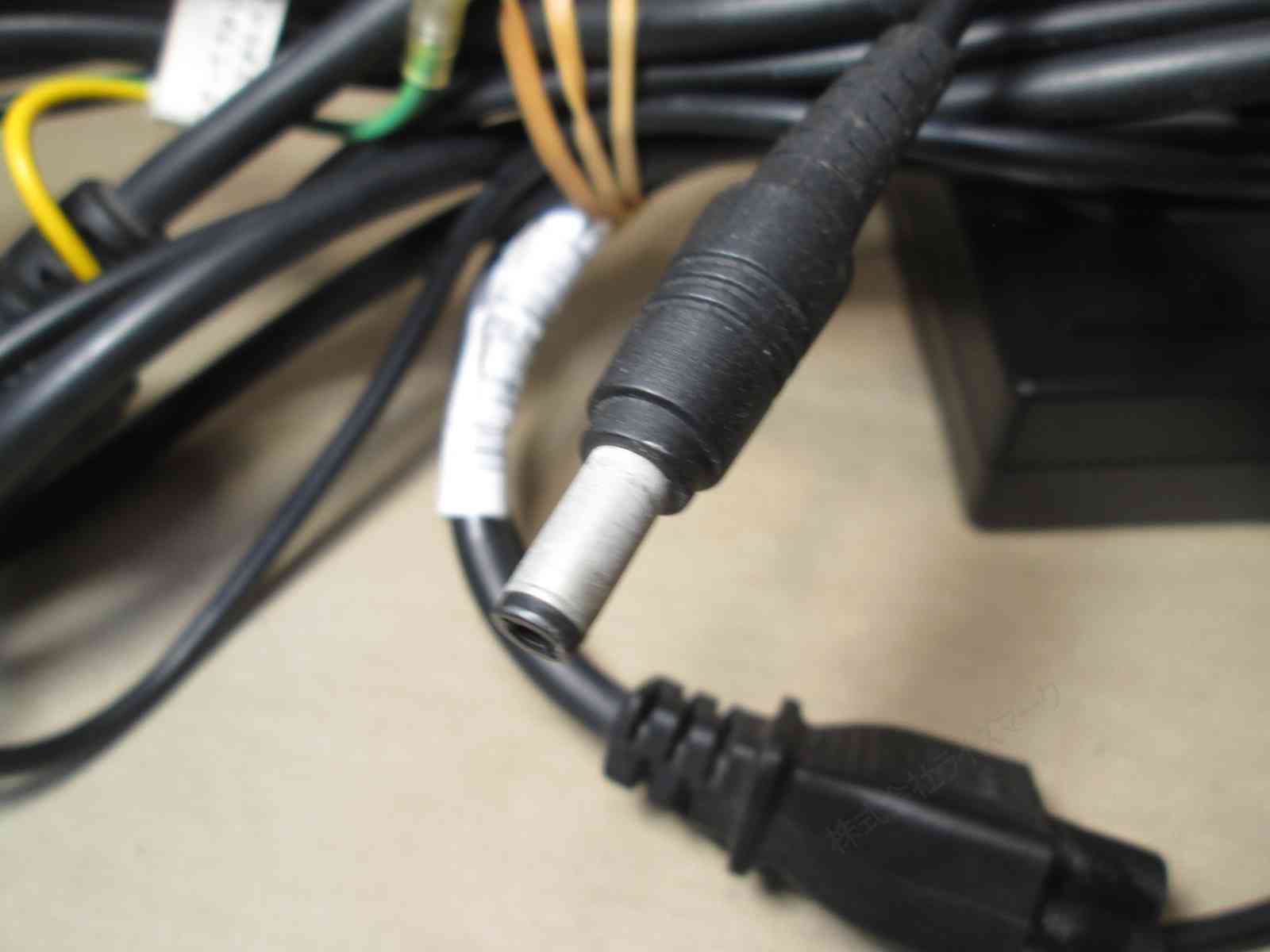 ����š� AC�����ץ��� DELTA ADP-90CD BB 19V 4.74A ����̵�� ������ [93048]