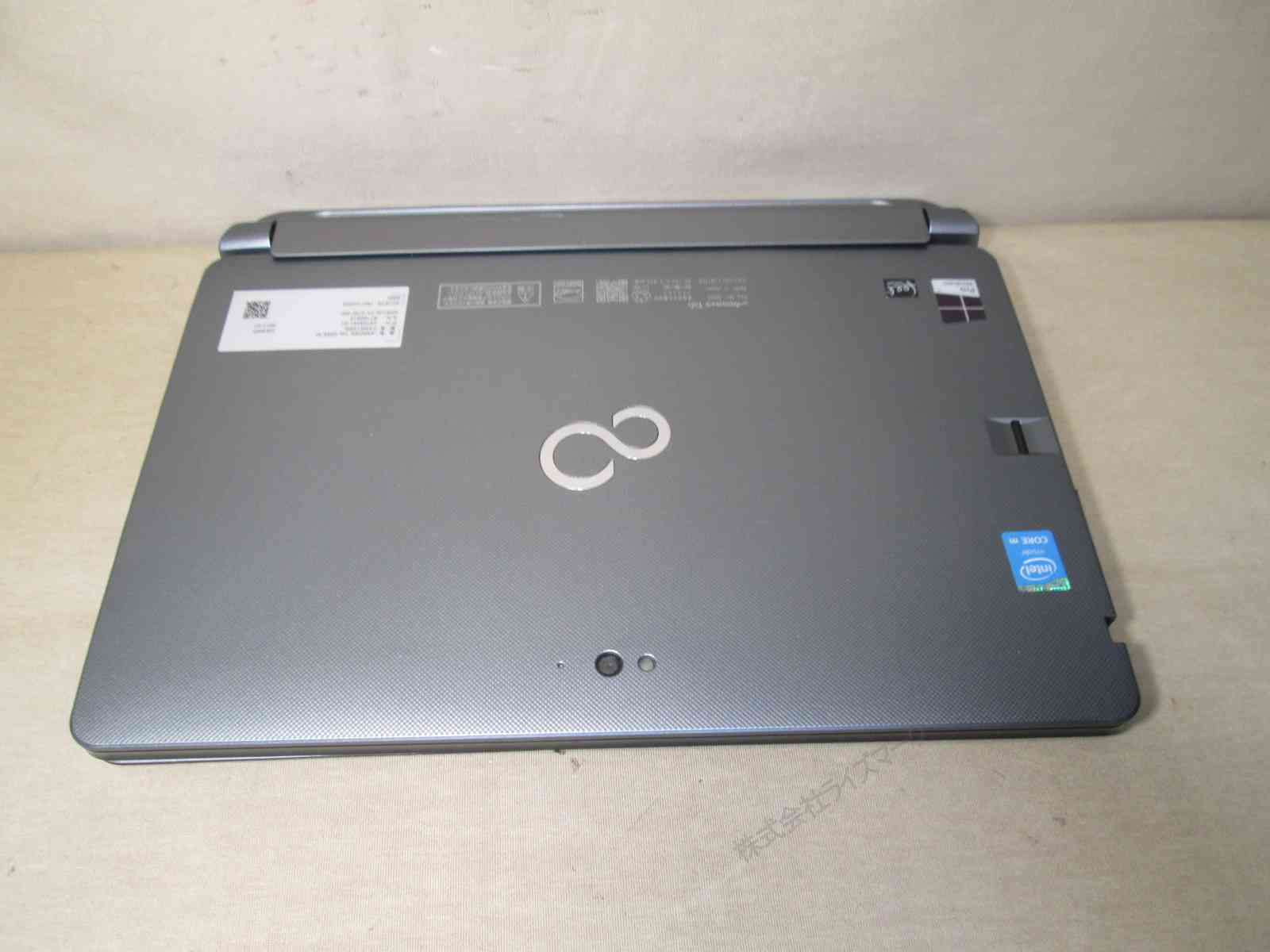 【中古】 富士通 ARROWS Tab Q665/M SSD搭載 Core M-5Y10c 0.8GHz Windows10 Pro 充電可 Wi-Fi 保証付 [95134]