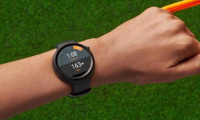 Motorola Moto 360 Sport - 45mm　日本語対応　スマートウォッチ ブラック