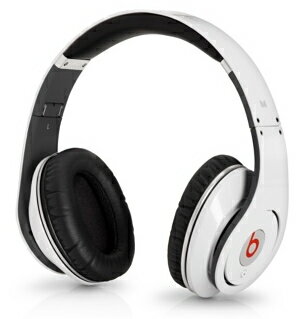 アメリカ正規品・本物保証【アウトレット新品特価！】 Beats by Dr. Dre studio ヘッドホン　ホワイト