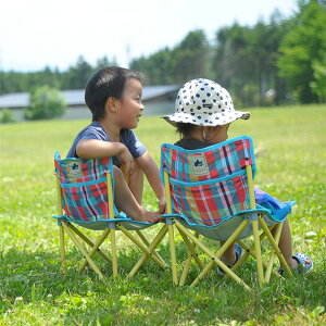 キャンプの時の子供の椅子を探しています。キッズサイズやベンチタイプなどおすすめはありますか？