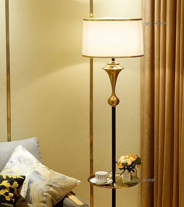 ■個口数：1 （〜40Wまで対応）■E26白熱球、電球型蛍光灯、LED電球使用可能■使用電球：1個（※電球は付属しておりません）■商品外寸：幅約40 x 高さ約163 (cm)--------------------------------...