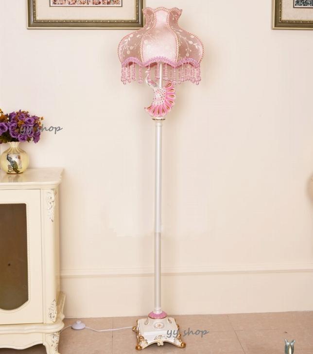 ■個口数：1 （〜40Wまで対応）■E26白熱球、電球型蛍光灯、LED電球使用可能■使用電球：1個（※電球は付属しておりません）■商品外寸：幅約46 x 高さ約163 (cm)--------------------------------...