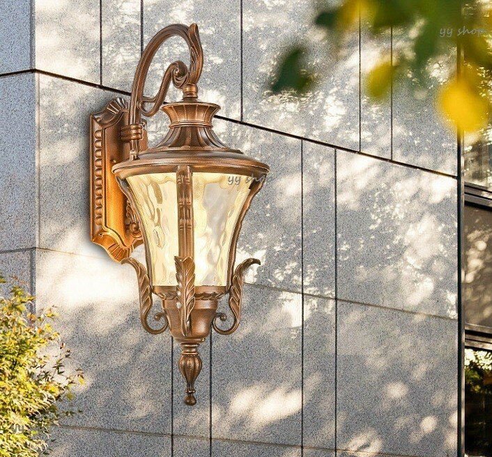 サイズ：幅31 x 高さ56 (cm）■E26白熱球、電球型蛍光灯、LED電球使用可能ワット数 ：電球×1個（※電球は付属しておりません）素材：樹脂、合金、鉄.........使用可能電球:LED電球、白熱球、電球型蛍光灯等◆取付工事は電気...