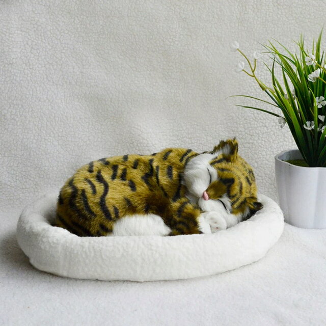 A018423ねこ ネコ 猫の置物 玄関飾り　猫雑貨　玄関小物　癒やし