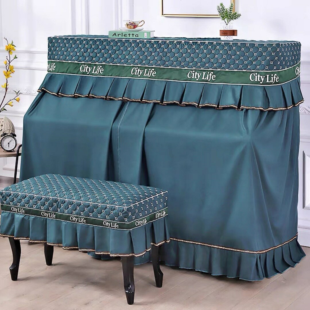 商品説明 ピアノカバー：&nbsp;幅153&nbsp;×高120&nbsp;×奥行34&nbsp;(cm）椅子カバー&nbsp;：&nbsp;幅38&nbsp;×&nbsp;幅58&nbsp;(cm)素&nbsp;材&nbsp;ポリエステル100％&nbsp;平置き実寸の為、若干の誤差があります。&nbsp;☆☆★★★★★★★★★★★★★☆☆&nbsp;◆お客様のご覧になっているモニター等により多少色が異なる場合がございます。あらかじめご了承ください。&nbsp;◆複数ご注文の場合やお急ぎの場合は必ず事前に納期のお質問をお願いいたします。&nbsp;◆サイズの誤差は多少発生します。ご了承下さい。&nbsp;◆当店は販売のみとなっておりますので、商品の使用方法等についてのお問い合わせにはお答え出来ません。&nbsp;☆☆★★★★★★★★★★★★★☆☆&nbsp;注意事項1丶ご利用のPC環境により、実際の商品と色が異なる場合がございます。予めご了承ください。2丶新品未使用品ですが、外箱に初期からのスレ、剥げ歪みなどあります。商品が輸送中に破損しないよう、木箱で商品を詰めてしまう場合がございますので、ご了承ください。3丶ご注文完了後、お客様都合による交換キャンセル及び不良品以外のご返品ご交換はお受け致しておりません。4丶梱包材のみの損傷や、お客様のイメージ違いによる性能、色、形、サイズの違い、ご注文間違い等による返品もお受けできません。配送なので軽微な傷などがつく場合がありますので、&nbsp;神経質な方のご購入はご遠慮ください。6丶品質に極端なこだわりをお持ちの方、極端に神経質な方はご購入ご遠慮ください，返品は対応していません7丶きちんと検品しておりますが、日本製に比べ作りが甘い場合がございます。傷がある場合がございます。完璧を求める方は入札をお控えください。8丶あくまで画像はイメージですので、商品改良の為パッケージや一部仕様が少し変更になる場合もございます。9丶照明器具梱布時多少緩衝材がいたんだりします。ご了承ください。10丶商品が輸送中に破損しないよう、木箱で商品を詰めてしまう場合がございますので、ご了承ください。上記理由の返品交換は承ることが出来ませんので予めご了承くださいませ