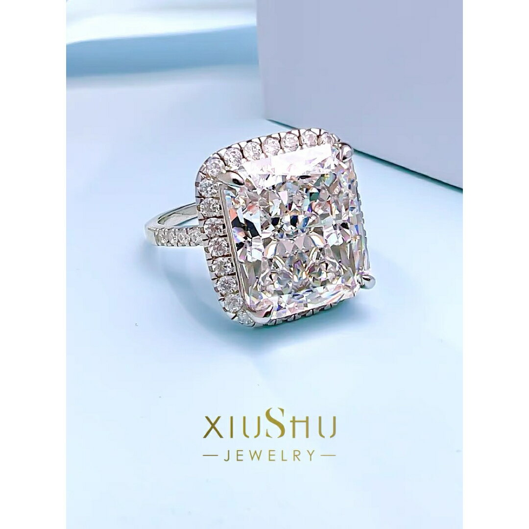 A060517エレガント プロポーズ リング 婚約指輪 ダイヤモンド結婚記念日 誕生日結婚祝い