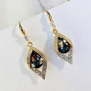 A031568ダイヤピアス アクセサリー ジュエリー 華やかラインストーン キラキラ高級感