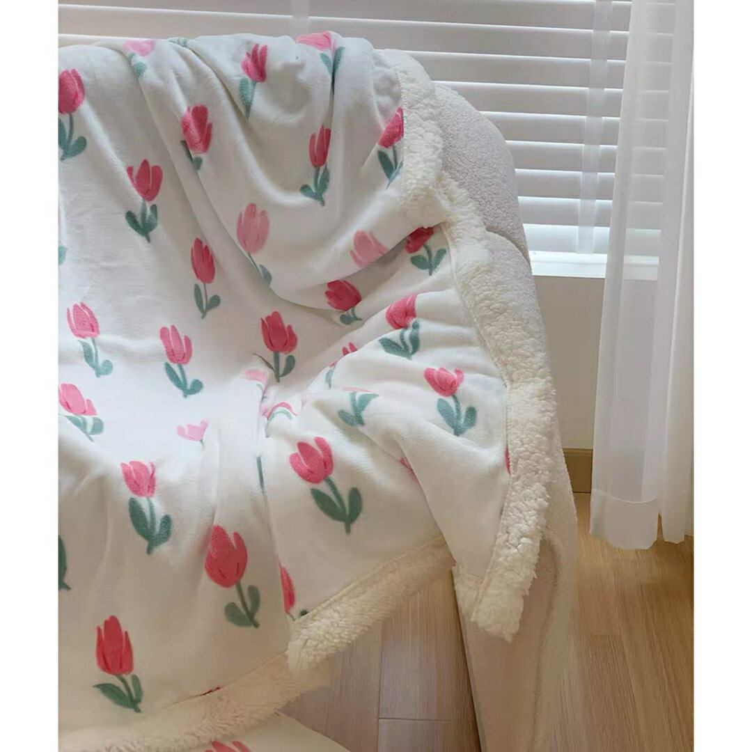 A038374冬 可愛い 毛布ブランケット寒さ対策グッズ　ひざ掛け かけ布団 暖かい 花柄