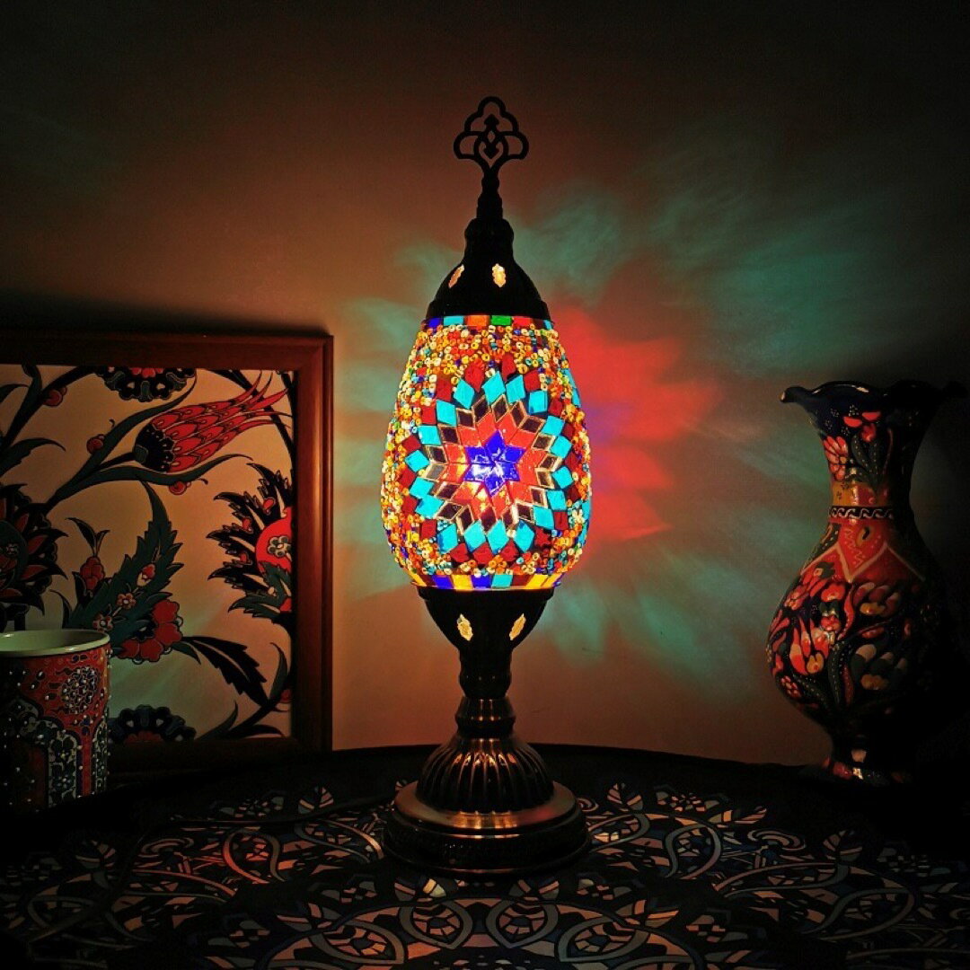 商品説明 材料:&nbsp;ガラス&nbsp;+&nbsp;鉄&nbsp;+&nbsp;ブロンズ電球サイズ：E14サイズ:&nbsp;幅11x&nbsp;高さ40&nbsp;（cm&nbsp;）プロセスタイプ：手作りモザイクプロセス☆☆★★...