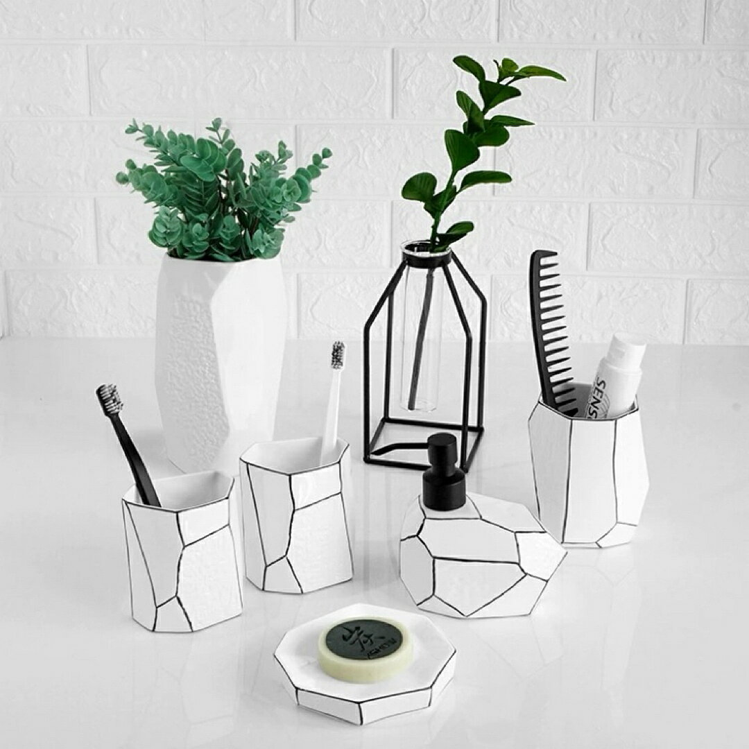 A039272高級サニタリー5点セット．ディスペンサー 歯ブラシスタンド バス用品 洗面所用品