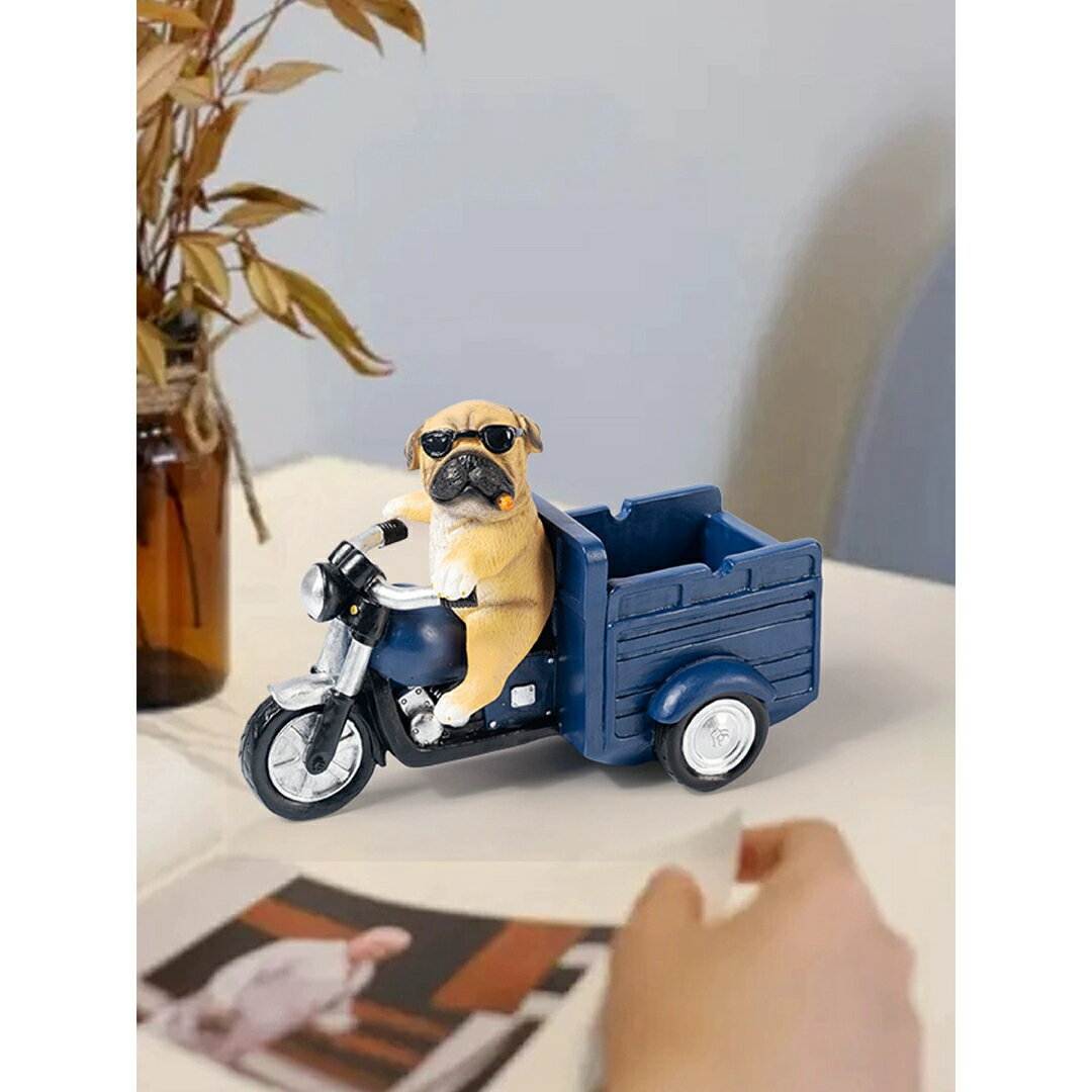 A039464犬型 灰皿 イヌ 卓上収納　小物入れ パグ雑貨 キーケース　置物 PUG