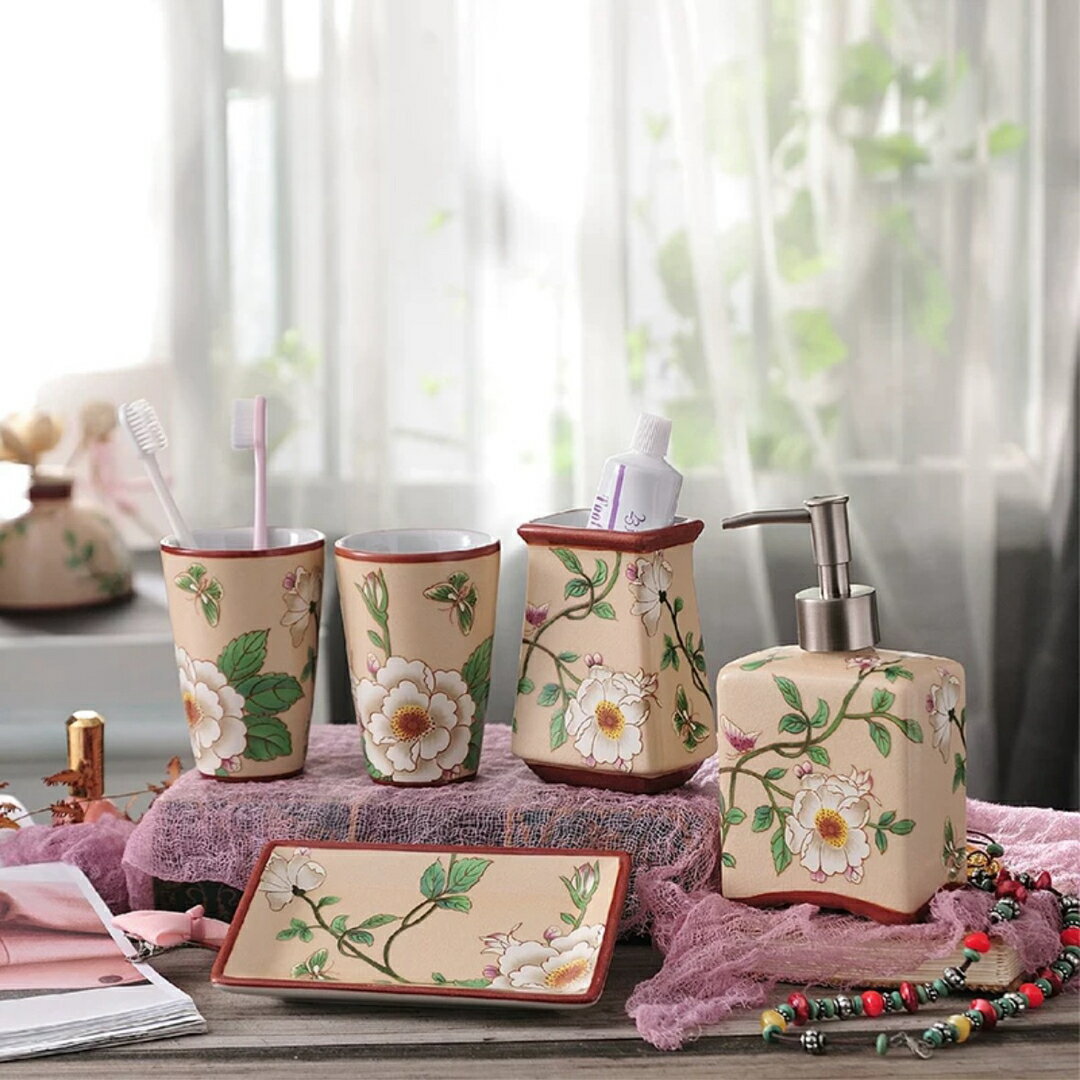 A034186洗面用品 サニタリー5点セットディスペンサー 歯ブラシスタンド 洗面所 花柄