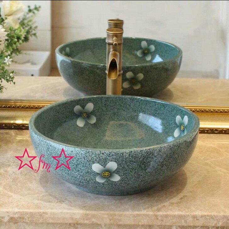 状態 ：新品未使用サイズ（cm）：幅：40奥行き：40高さ：15素材：陶磁器取付について：取付工事はお近くの工務店様にご相談してください＜ 重量物なので同梱はできません ＞☆☆★★★★★★★★★★★★★☆☆◆お客様のご覧になっているモニター等により多少色が異なる場合がございます。あらかじめご了承ください。◆複数ご注文の場合やお急ぎの場合は必ず事前に納期のお質問をお願いいたします。◆サイズの誤差は多少発生します。ご了承下さい。☆☆★★★★★★★★★★★★★☆☆注意事項1、こちらの商品は海外製の新品です。撮影時の照明やPC環境によって実際の商品と色が違う場合があります。2、輸入品で日本語の説明がない場合があり、サポートもございませんので商品知識のある方のみ御注文下さい。4、ご注文について 代引き引き換え、局留めは受け付けておりません。5、取り扱っている商品は、海外・アジア製品になります。きちんと全ての商品の検品をしておりますが、日本製に比べると作りが甘い場合があります。完璧を求められる方は御注文をお控えください。6、初期不良、輸送中の破損等は返金対応させて頂きます。その際はご到着から2日以内にご連絡をお願い致し7、新品未使用品ですが、外箱に初期からのスレ、剥げ歪みなどあります8、この商品は、購入後発送まで8日程度を要しますので、ご理解の上ご購入頂きますようお願い致します上記理由の返品交換は承ることが出来ませんので予めご了承くださいませ。