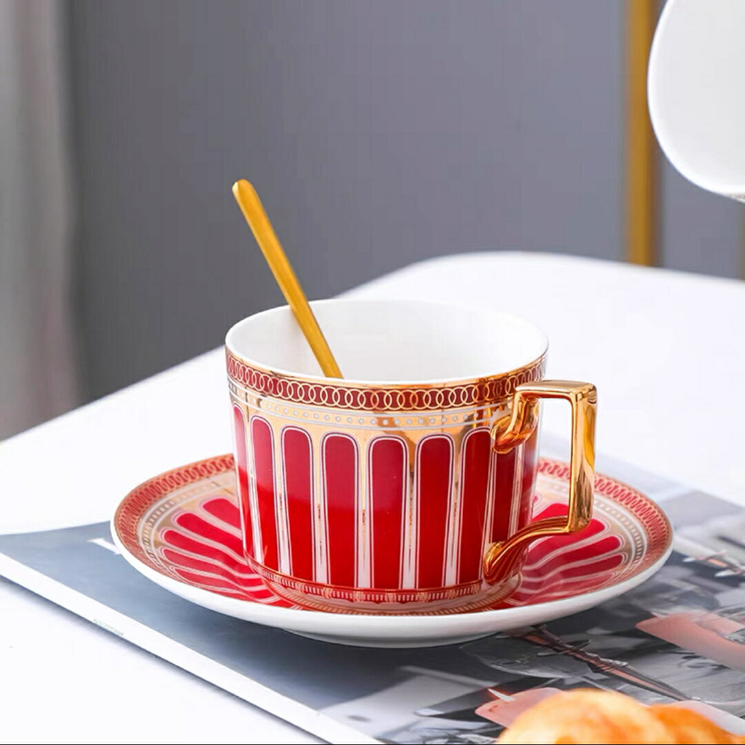 A034832ティー・コーヒーカップセット カップ＆ソーサー2客セット ．陶磁器ティー...