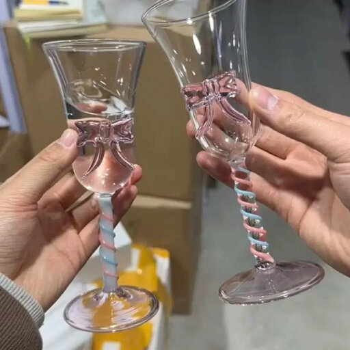 a062912リボンツイスト シャンパングラス ペアセット 可愛らしいパステルデザイン a062912リボンツイスト シャンパングラス ペアセット 可愛らしいパステルデザイン
