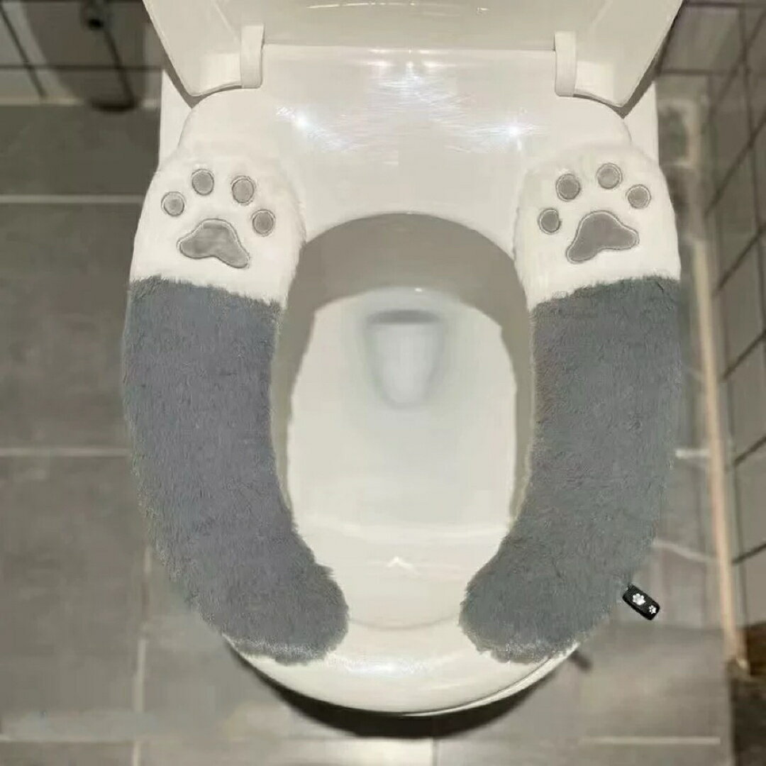 a062952ふわふわ猫肉球便座カバー 洗えるトイレカバー 取り付け簡単 かわいいトイレグッズ
