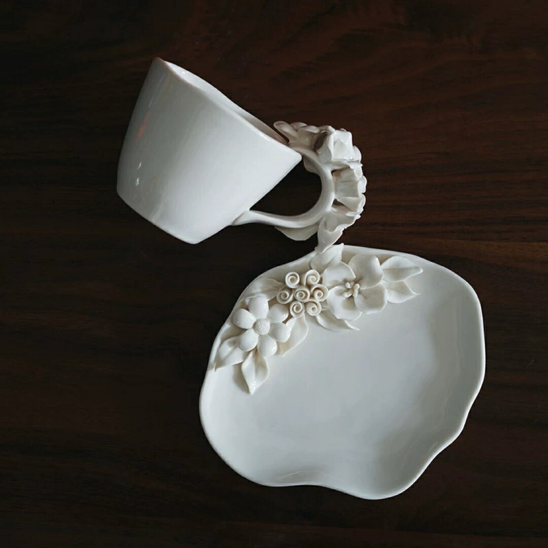 a063269立体花 陶器ティーカップ＆ソーサーセット おしゃれ 高級感 北欧風 ティータイム