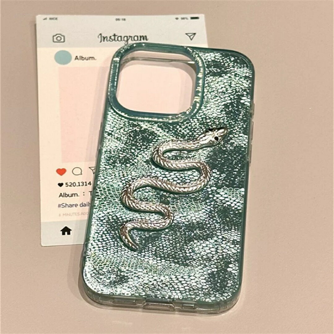a063342スネークモチーフ iPhoneケース メタリックヘビデザイン上品カラー全機種対応
