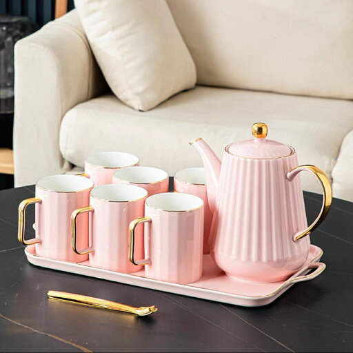 a063401ティーカップセット 7点セット トレイ付き ゴールドハンドル高級感 食器セット a063401ティーカップセット 7点セット トレイ付き ゴールドハンドル高級感 食器セット