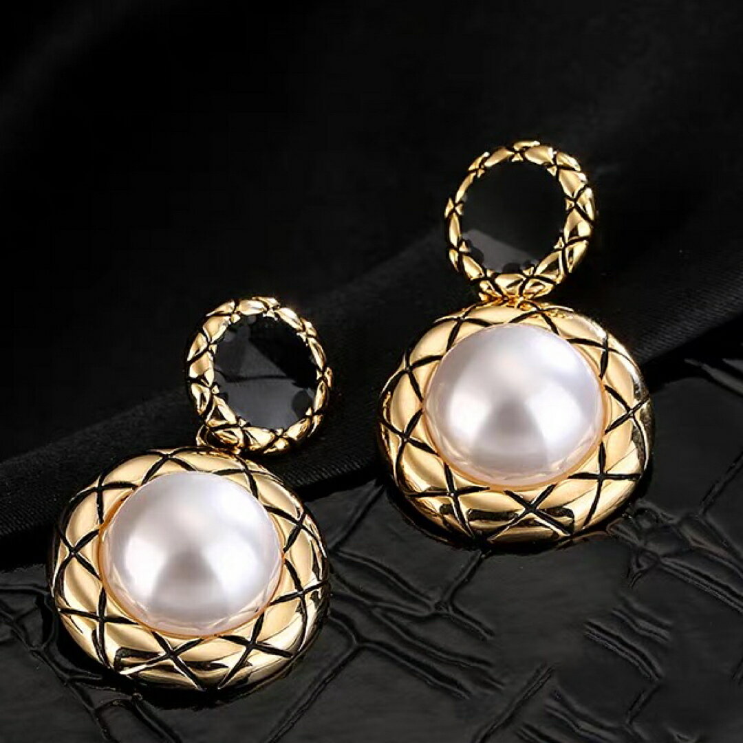 A066226高級感ジュエリーゴールドブラックホワイトパールピアス大粒パール耳飾り結婚式