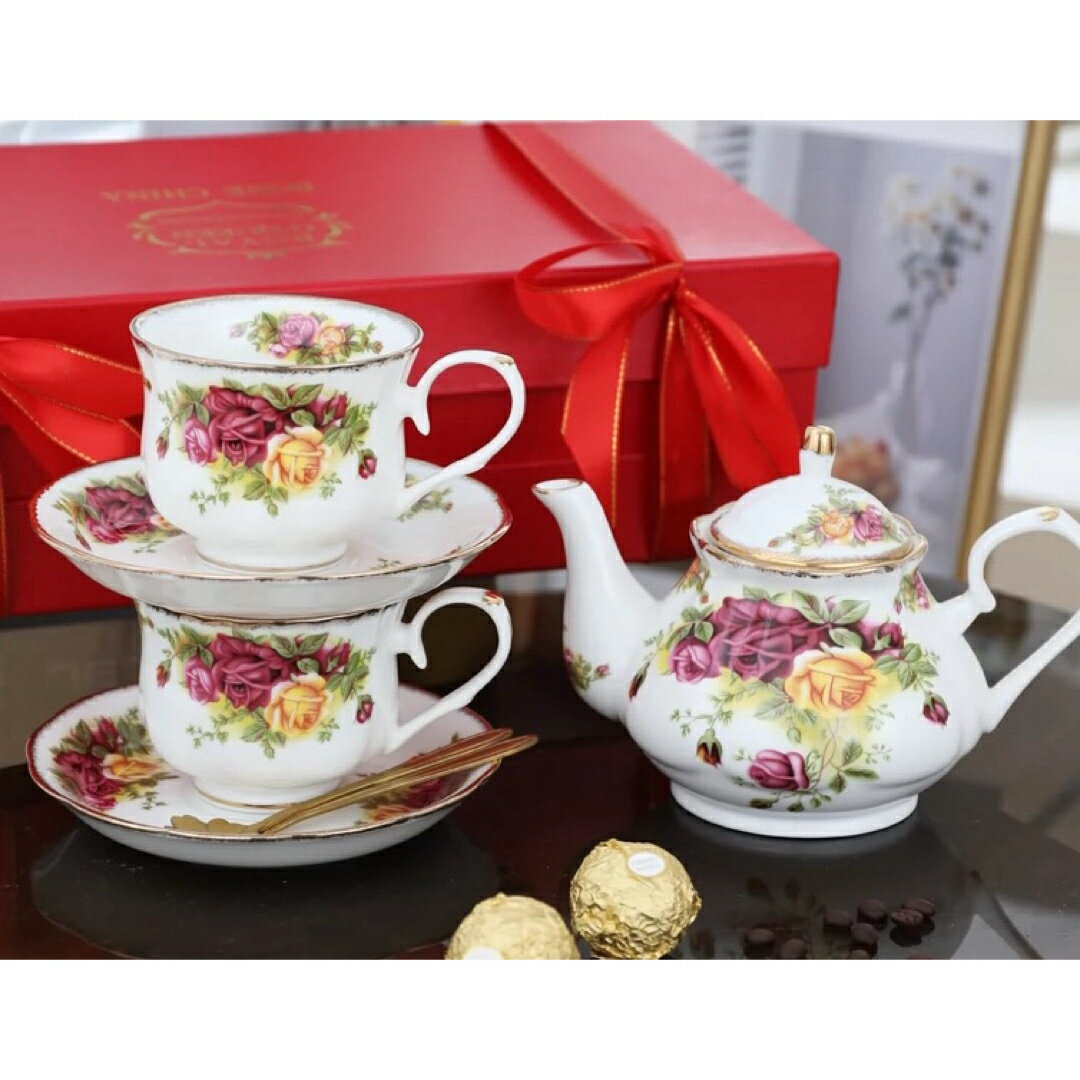 a064036花柄ティー・コーヒーカップセット カップ&ソーサー2客セット 陶磁器ティーセット
