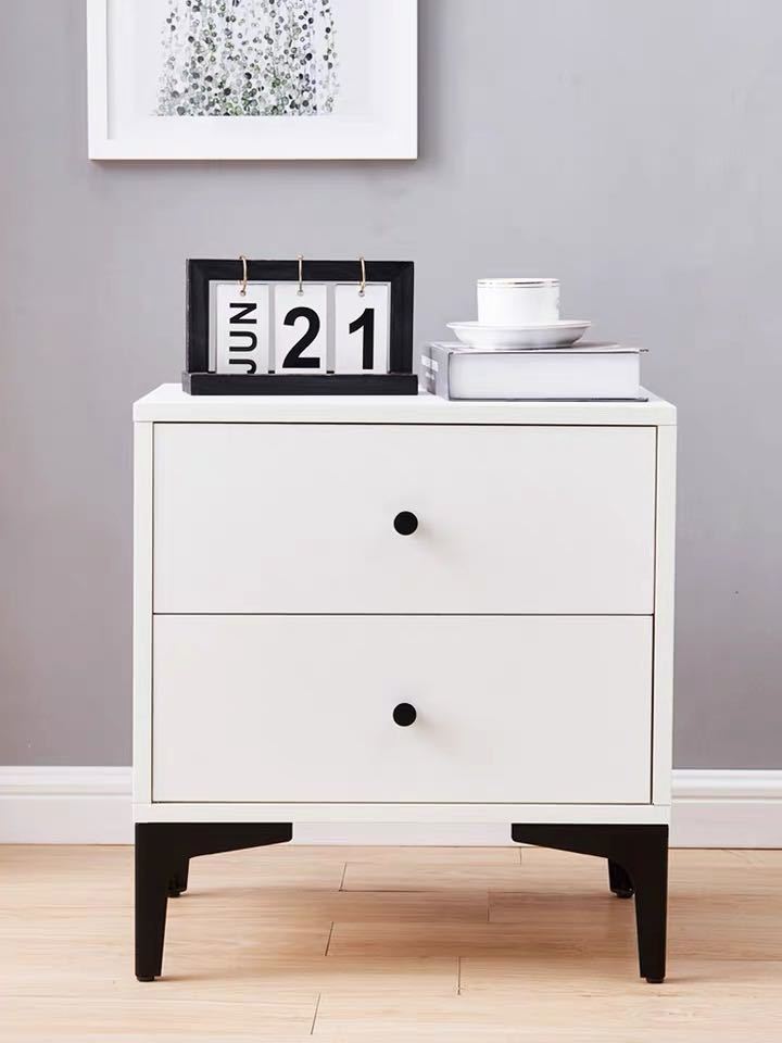 A026004収納チェスト ベッドサイドテーブル 電話台 ．収納キャビネット ベッドサイドテーブル 引き出し..