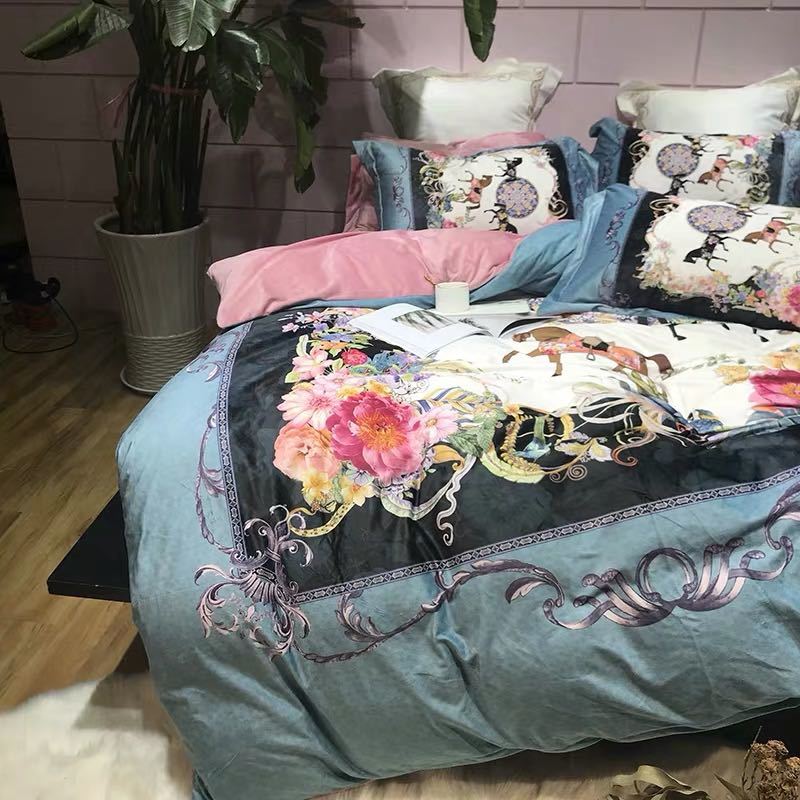 A035873高級絨ワイドダブル ベッド用品4点セット .寝具 ボックスシーツ 枕カバー掛け布団カバー ベッドカバー [2]