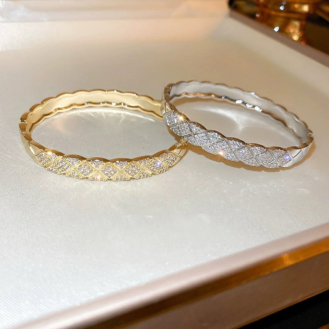 A066535ブレスレット レディース ジルコン銅製ゴールド シルバー上品 高級感アクセ...