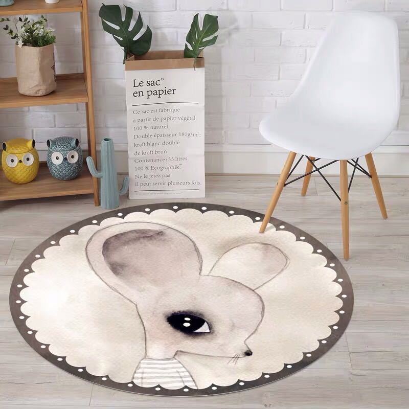 厚さ：0.6cmサイズ：直徑80cmサイズの違うものもございます。60cm (3200円）100cm (4900円）120cm（6000円）160cm (10800円）値段も変ってきますので、ご検討頂けましたら幸いです。★購入後のキャンセルは、ご遠慮ください。★検品のため開封してある場合があります。★複数ご注文の場合やお急ぎの場合は必ず事前に納期のお質問をお願いいたします。☆発送の際、折り畳んでの発送となりますので、ご理解の上ご購入お願い致します。※ご覧のモニターの環境、撮影環境により実物と色味が異なって見える場合が御座います。※タオル生地ではございません。※海外製品の為多少の色ムラがある場合もございます。※神経質な方はご遠慮願いますこの商品は、購入後発送まで7日程度を要しますので、ご理解の上ご購入頂きますようお願い致します