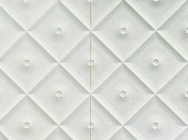 ◆厚さ：0.7cm◆状態：新品◆材質：XPEエコ フォーム◆50枚 70cm×70cm◆裏面に粘着性があり、はがすと、壁に貼ることができる3D壁紙◆防水 汚い防止 カビ防止◆貼り付け方は簡単。各場所に適用！◆手作業での採寸の為、若干誤差がある場合があります。ご了承下さい。◆新品、未使用なので、少し匂いがします。数日に置いて匂いが消えます。☆☆★★★★★★★★★★★★★☆☆◆お客様のご覧になっているモニター等により多少色が異なる場合がございます。あらかじめご了承ください。◆複数ご注文の場合やお急ぎの場合は必ず事前に納期のお質問をお願いいたします。◆サイズの誤差は多少発生します。ご了承下さい。☆☆★★★★★★★★★★★★★☆☆■商品の返品についてお届け致しました商品に相違がありました際は商品到着より5日以内に御連絡下さい。良品との交換をさせて頂きます。在庫のご用意がその時点で無い場合は返金処理させて頂きます。交換品が無い場合に限り返金対応させて頂きます。交換品を承諾頂けない場合お客様都合による返品となりますので宜しくお願い致します。期間内に御連絡無き場合は対処致しかねますので、宜しくお願い致します。注意事項1、こちらの商品は海外製の新品です。撮影時の照明やPC環境によって実際の商品と色が違う場合があります。2、輸入品で日本語の説明がない場合があり、サポートもございませんので商品知識のある方のみ御注文下さい。3、ご注文について 代引き引き換え、局留めは受け付けておりません。4、取り扱っている商品は、海外・アジア製品になります。きちんと全ての商品の検品をしておりますが、日本製に比べると作りが甘い場合があります。完璧を求められる方は御注文をお控えください。5、初期不良、輸送中の破損等は返金対応させて頂きます。その際はご到着から2日以内にご連絡をお願い致し6、新品未使用品ですが、外箱に初期からのスレ、剥げ歪みなどあります7、この商品は、購入後発送まで7日程度を要しますので、ご理解の上ご購入頂きますようお願い致します上記理由の返品交換は承ることが出来ませんので予めご了承くださいませ。