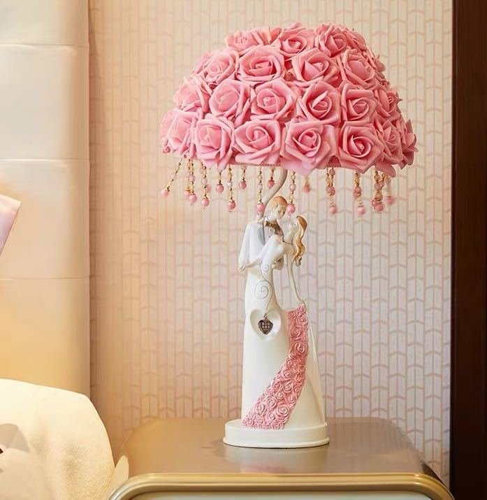 【商品仕様】■個口数：1 （〜40Wまで対応）■E26白熱球、電球型蛍光灯、LED電球使用可能■使用電球：1個（※電球は付属しておりません）■商品外寸：幅約34 ×高さ52（cm)※サイズの誤差は多少発生します。ご了承下さい。★購入後のキャ...